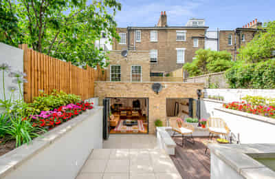 Mortimer Road, London - London, England, United Kingdom - Exterior