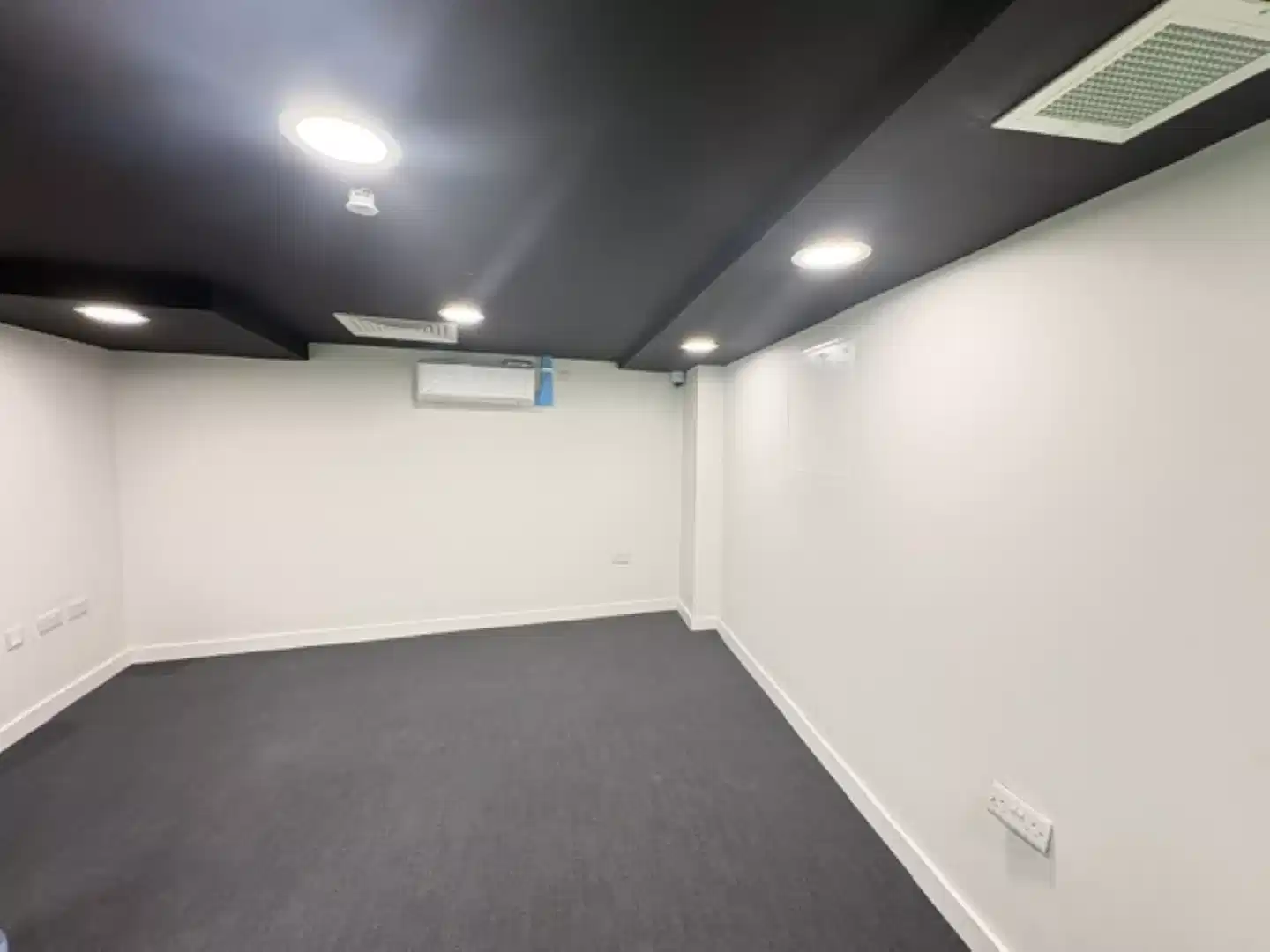 GoBritanya Briggate Studios, Leeds image 22
