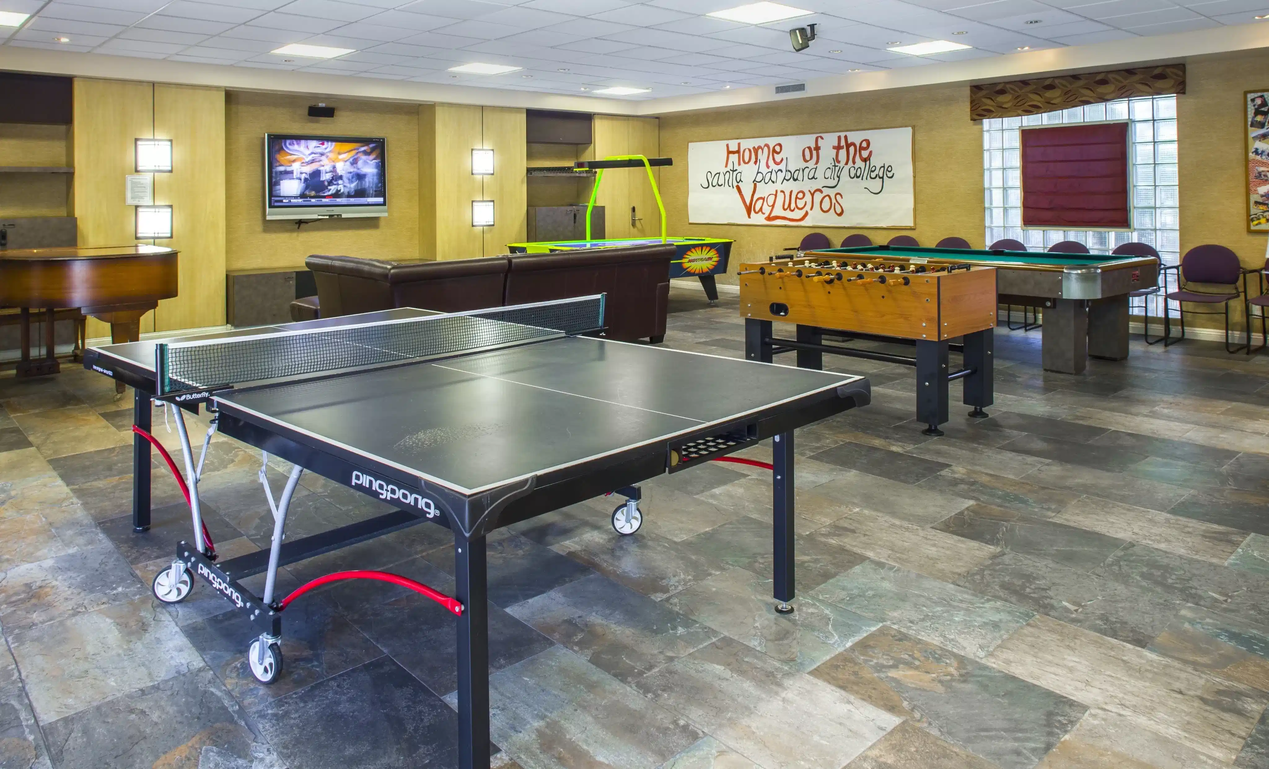 Tropicana Del Norte, Santa Barbara - Santa Barbara, California, United States - Amenities