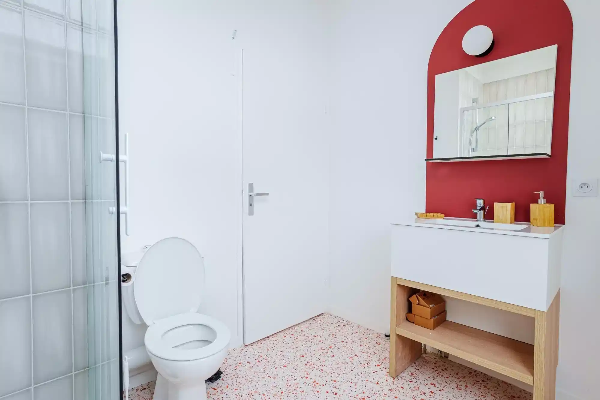 Kitchen?w=400&h=260&fit=crop&q=40&auto=format&trim=auto