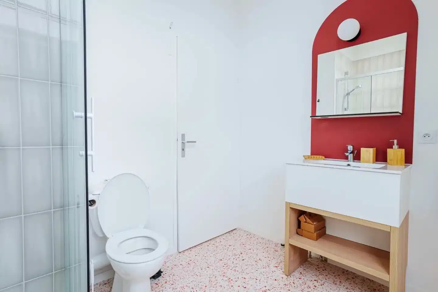 Kitchen?w=400&h=260&fit=crop&q=40&auto=format&trim=auto