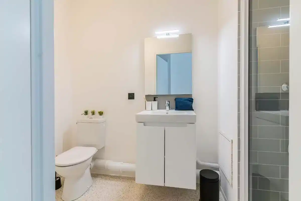 Fleep Residence Le Havre, Le Havre - Le Havre, France - Studio - Bathroom