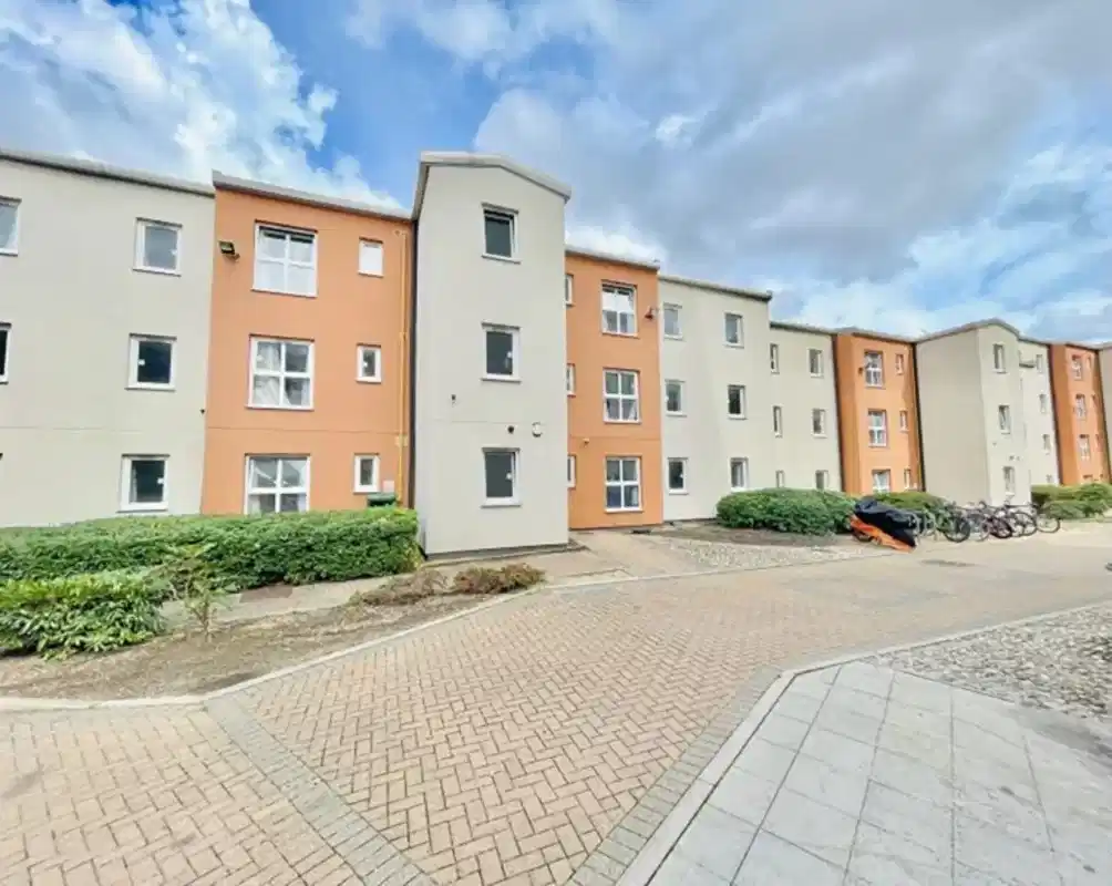 Creek Court, London - London, England, United Kingdom - Exterior