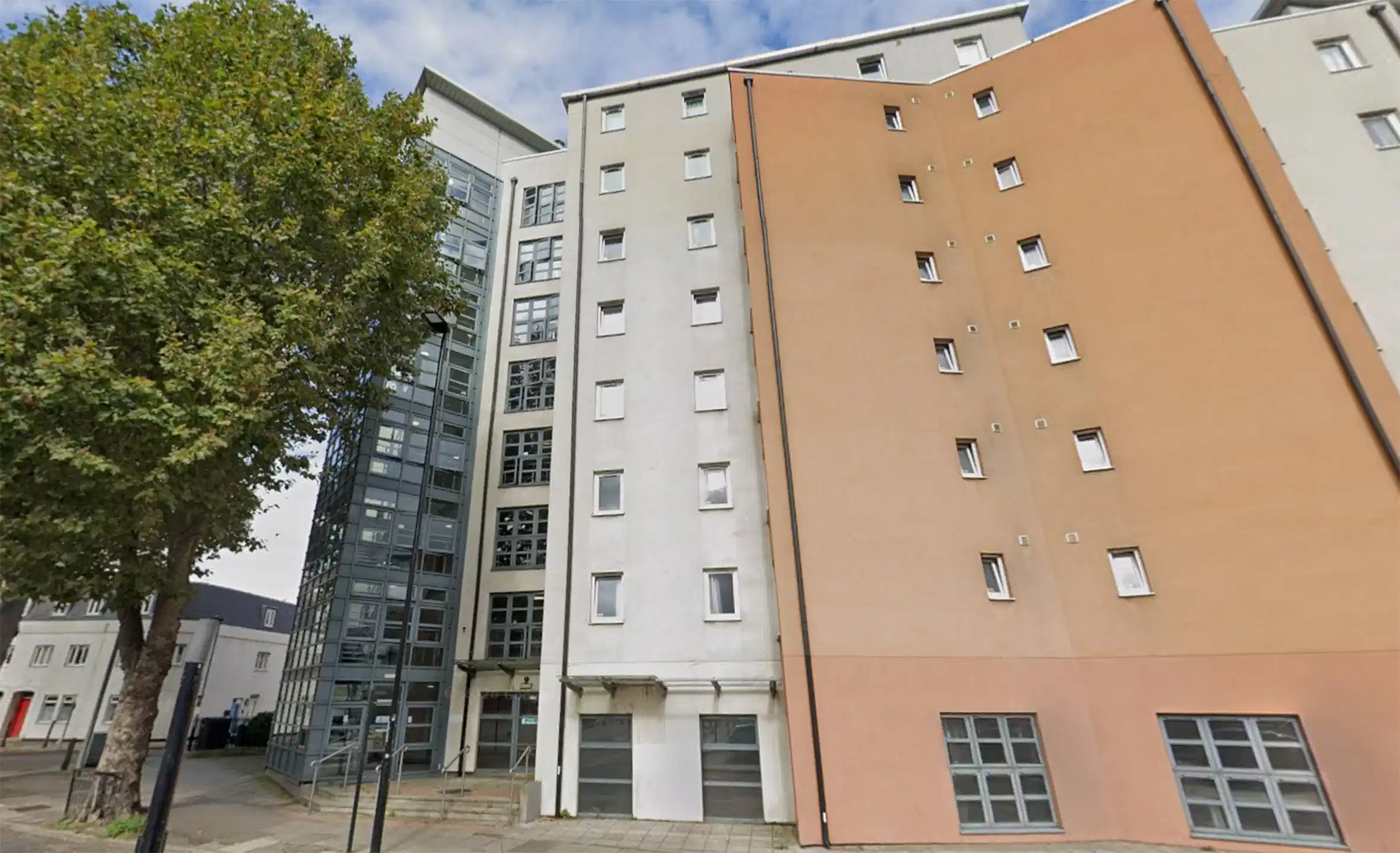 Creek Court, London image 35
