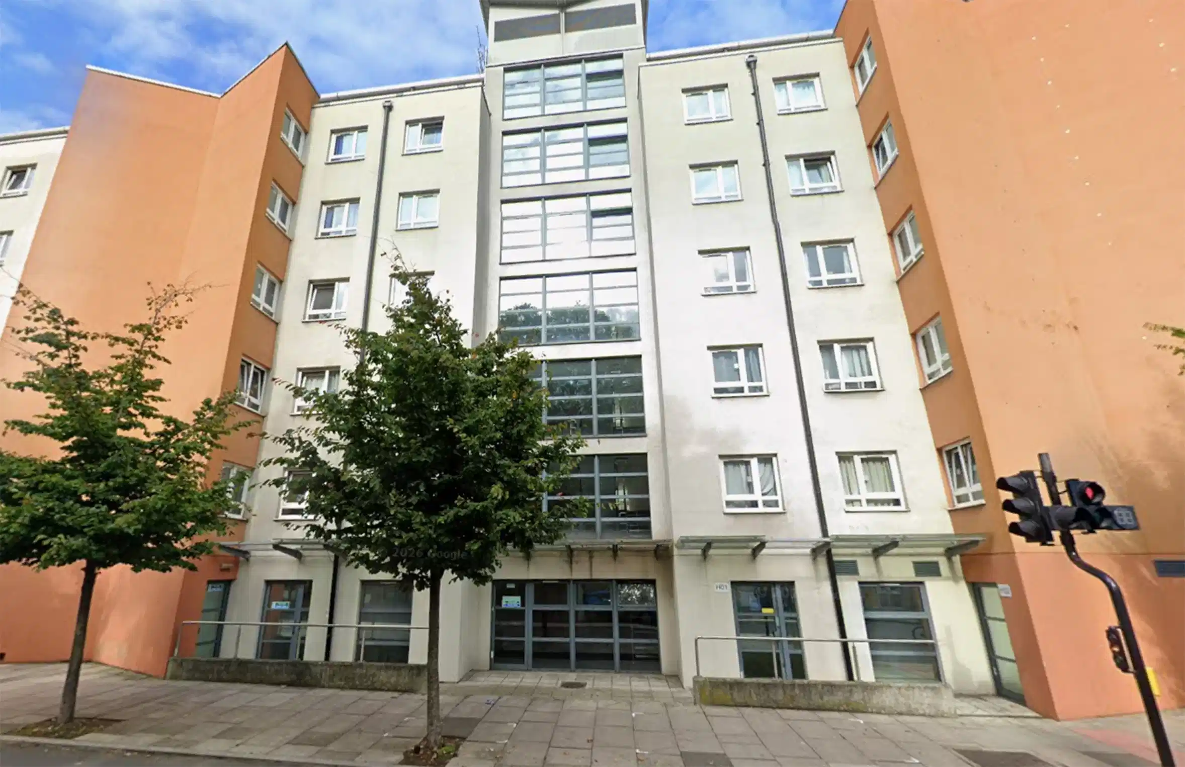 Creek Court, London image 40