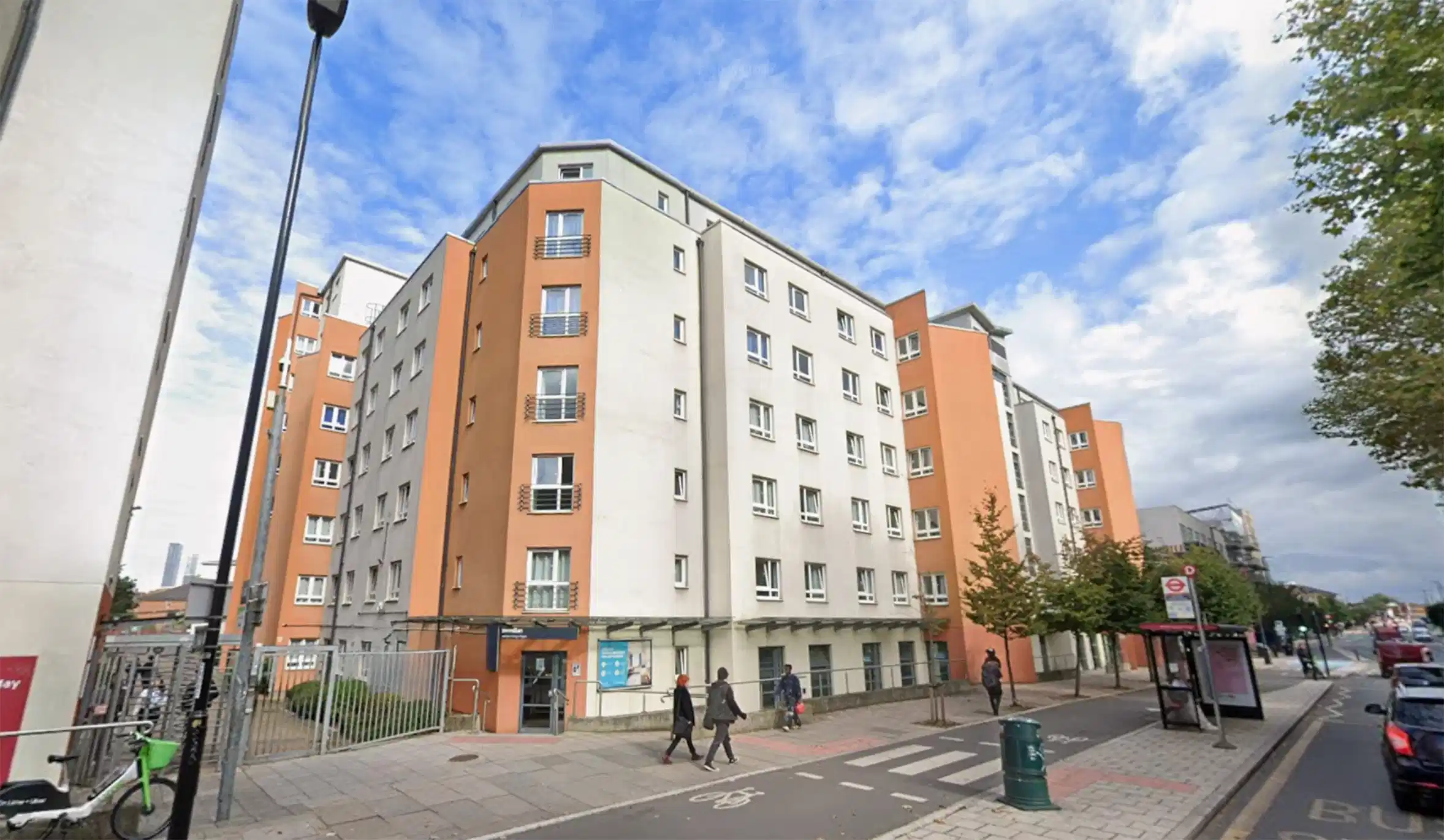 Creek Court, London image 36