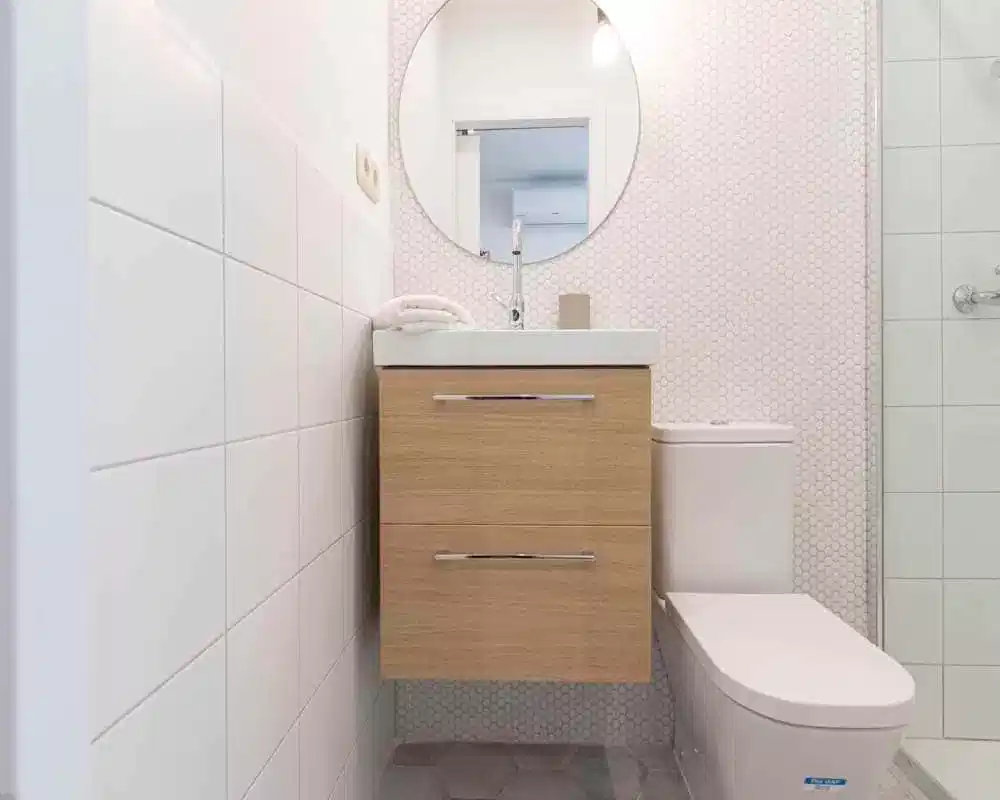 Kitchen?w=400&h=260&fit=crop&q=40&auto=format&trim=auto