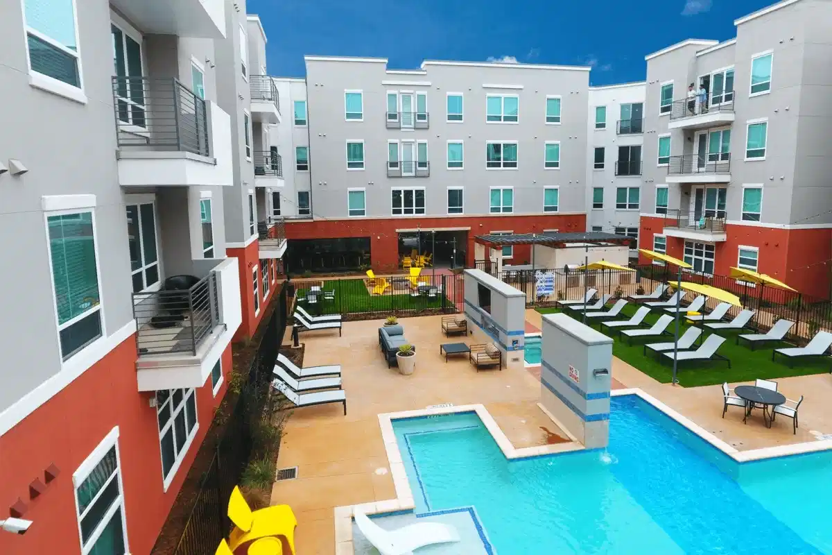 Liv+, Arlington - Arlington, Texas, United States - Amenities