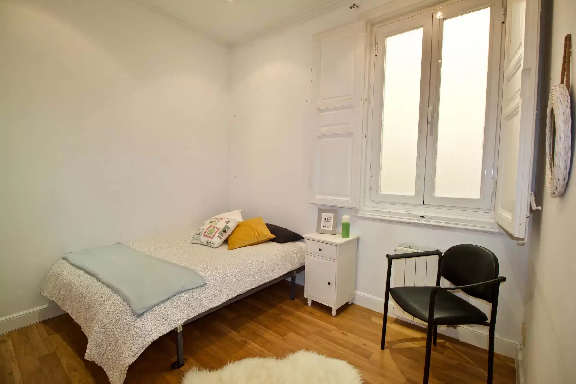 SPC 28012, Madrid - Madrid, Spain - 4 Bedroom 1 Bathroom (Calle Del Duque De Rivas) - Bedroom