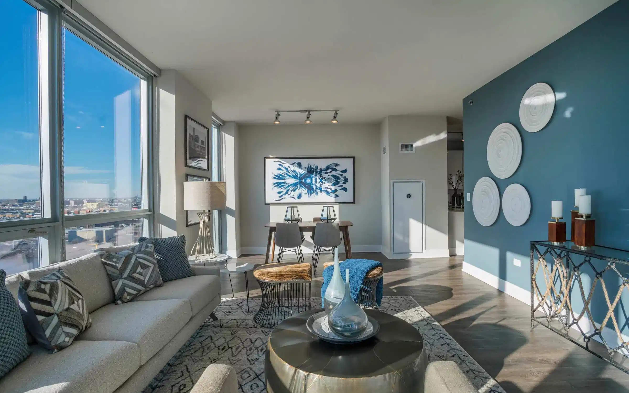 Kitchen?w=400&h=260&fit=crop&q=40&auto=format&trim=auto