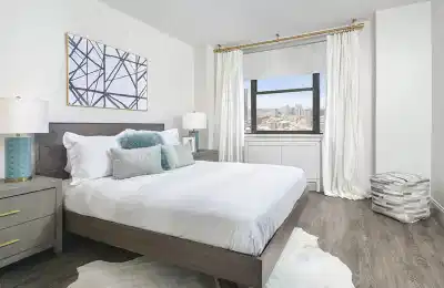 River North Park, Chicago - Chicago, Illinois, United States - Bedroom