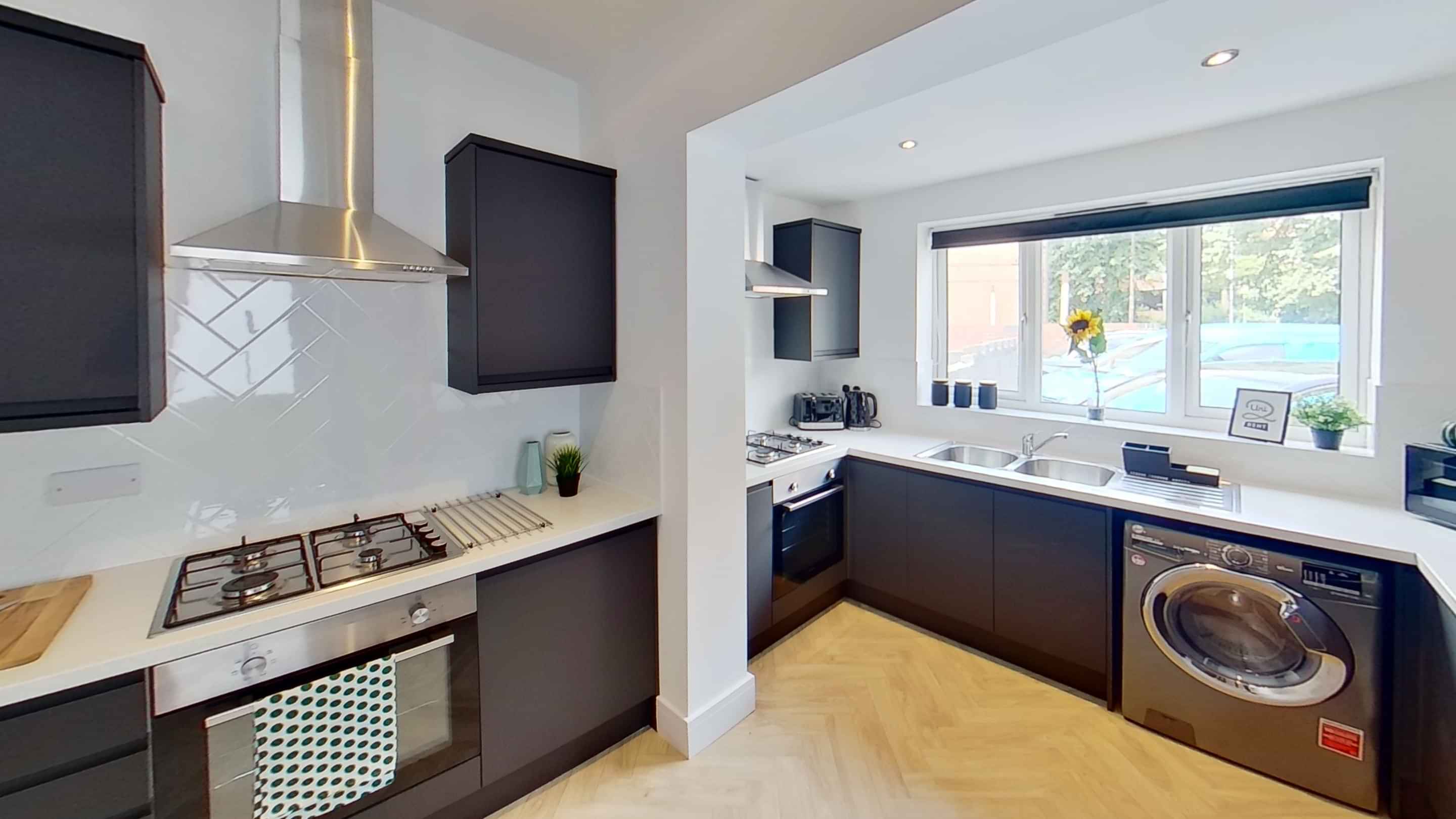 Bedroom?w=400&h=260&fit=crop&q=40&auto=format&trim=auto