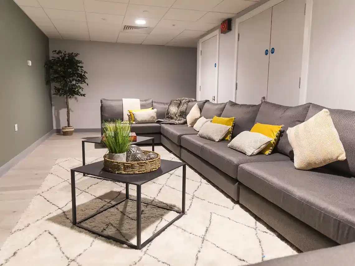 Crown Place, Swansea - Swansea, Wales, United Kingdom - Common Area