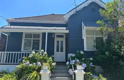 Room in a 5 Bedroom Apartment, Warialda St., Kogarah, Australia NSW 2217 - Sydney, New South Wales, Australia - Exterior
