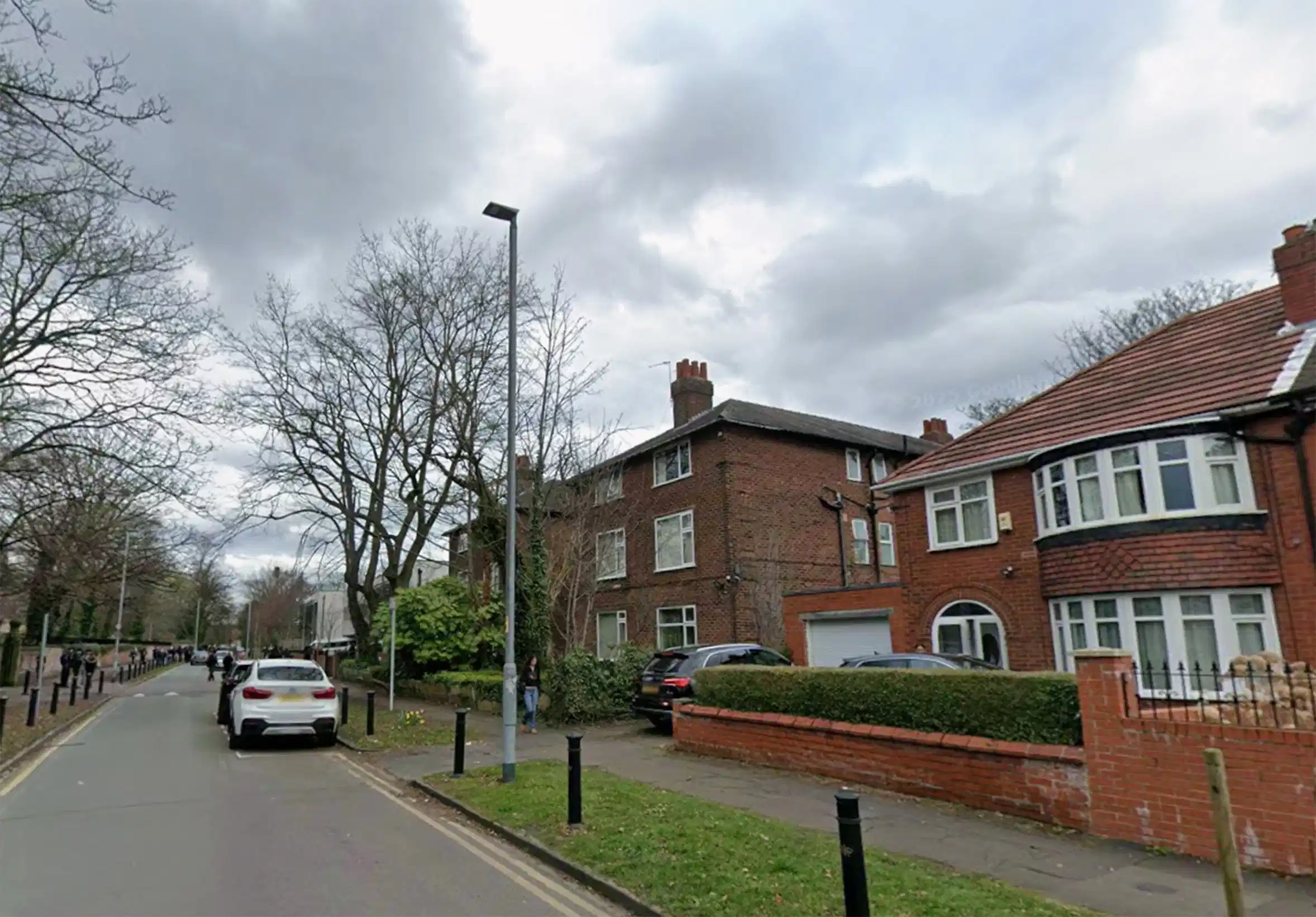 Carfax Court Flats, Manchester image 11