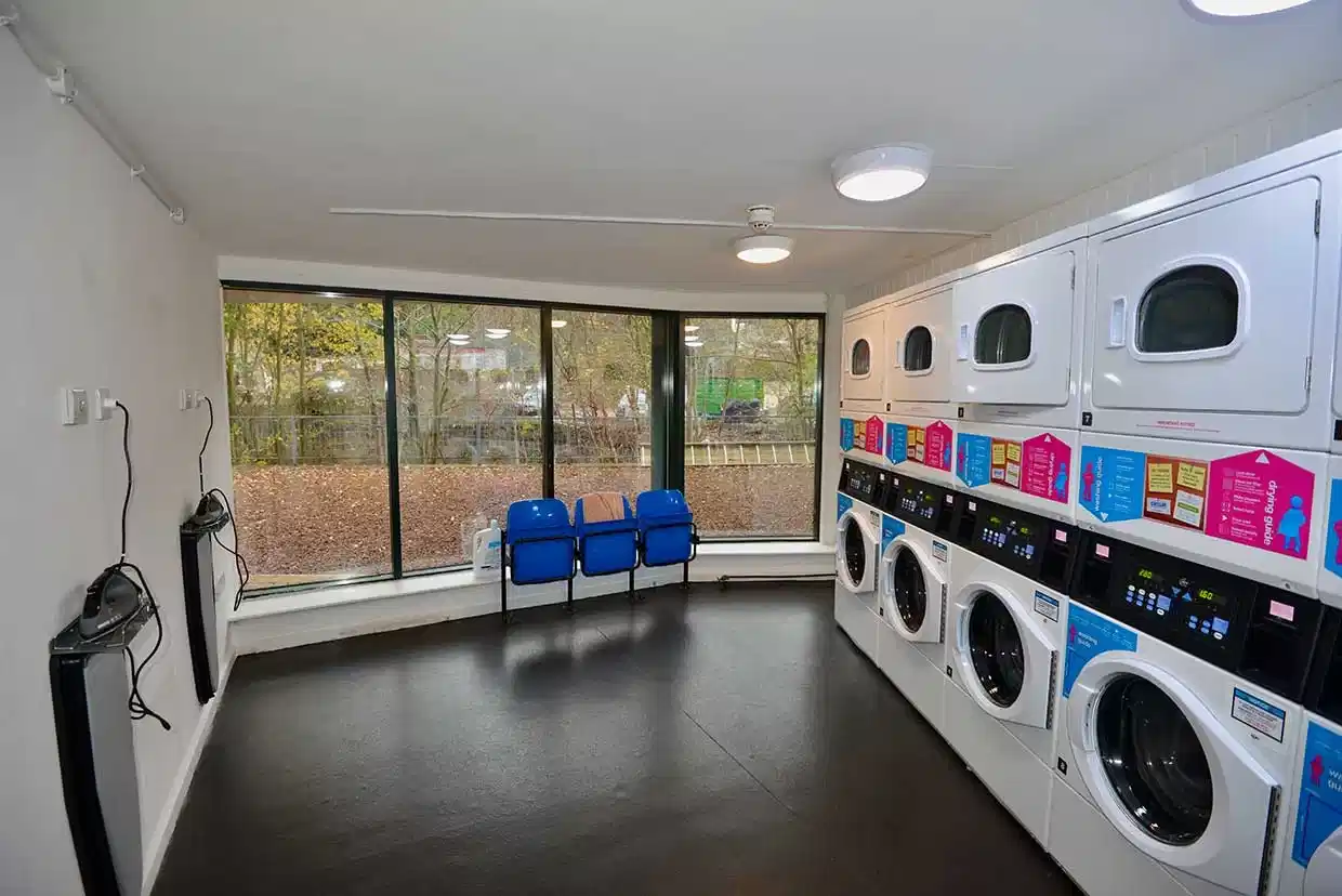 Carr Mills, Leeds - Leeds, England, United Kingdom - Amenities