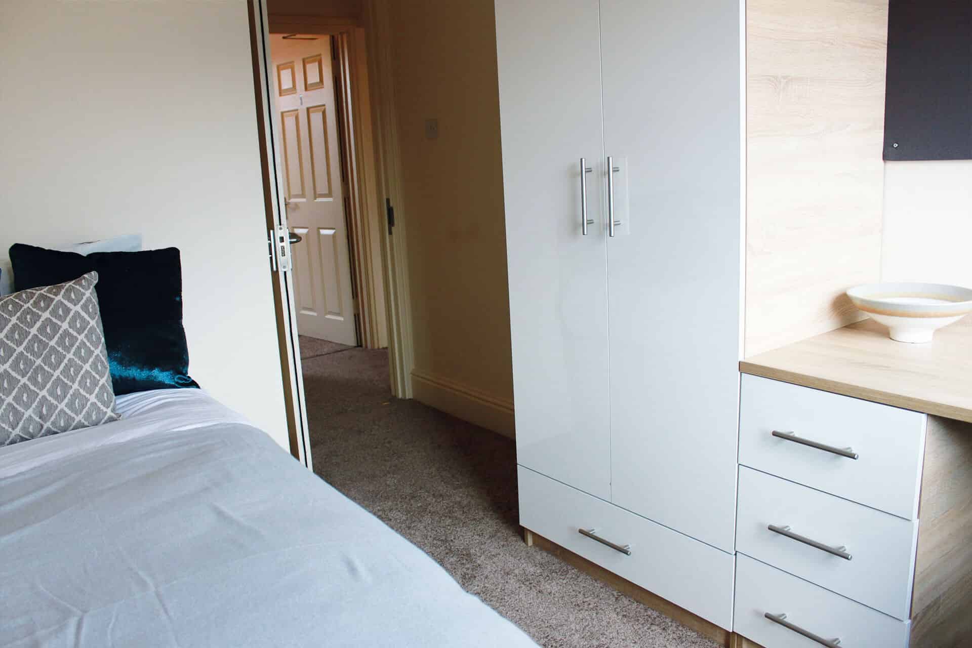 30 Victoria Road, Cambridge - Cambridge, England, United Kingdom - Bedroom
