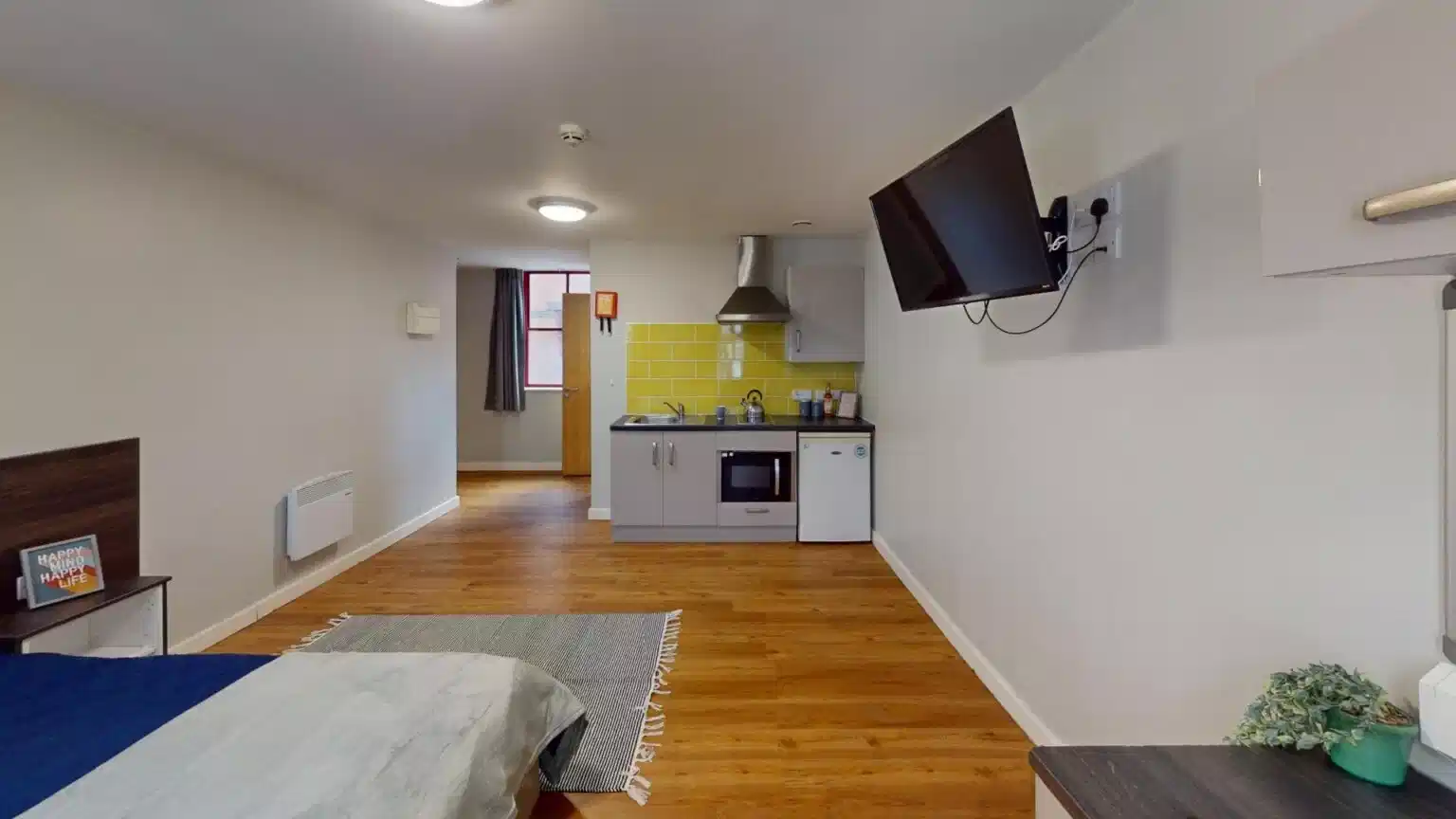 Avalon Court, Nottingham - Nottingham, England, United Kingdom - Superior Studio - Kitchen