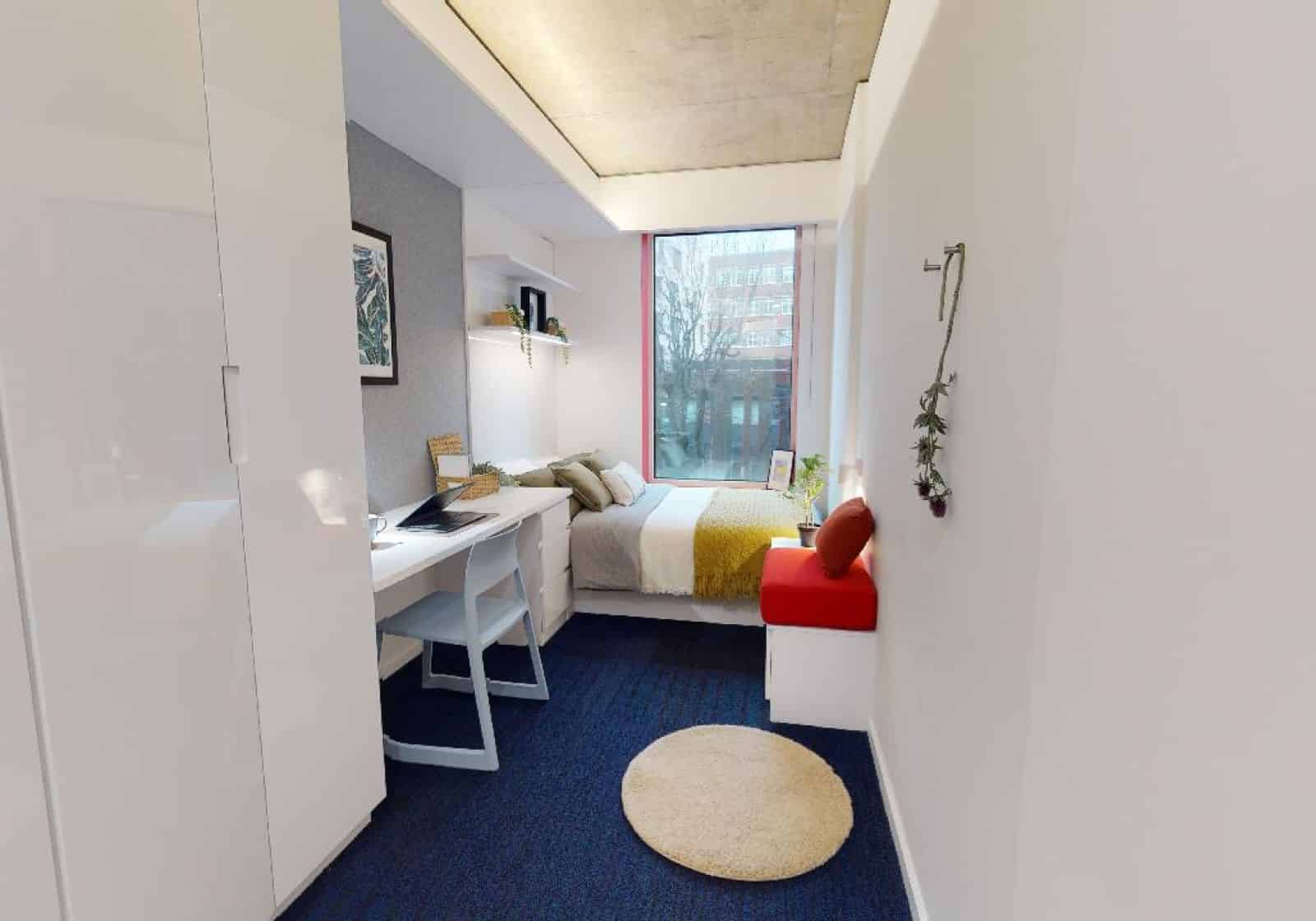 Standard En suite Middle