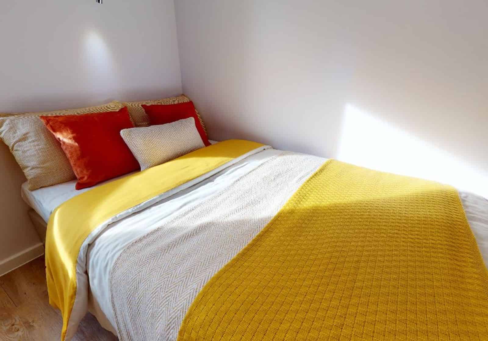 Standard 2 Bedroom Apartment View Male