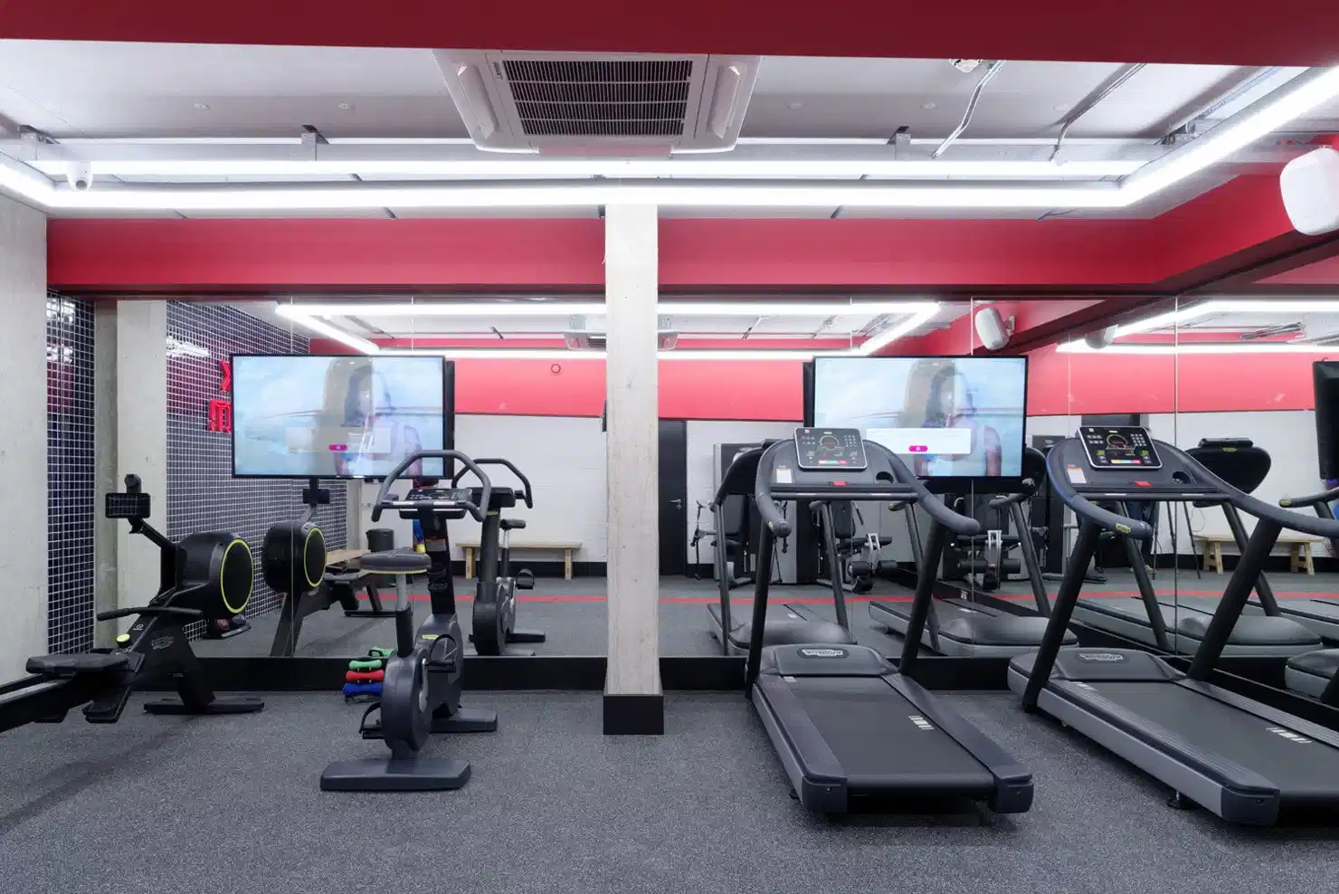 Ravenscourt House, London - London, England, United Kingdom - Amenities