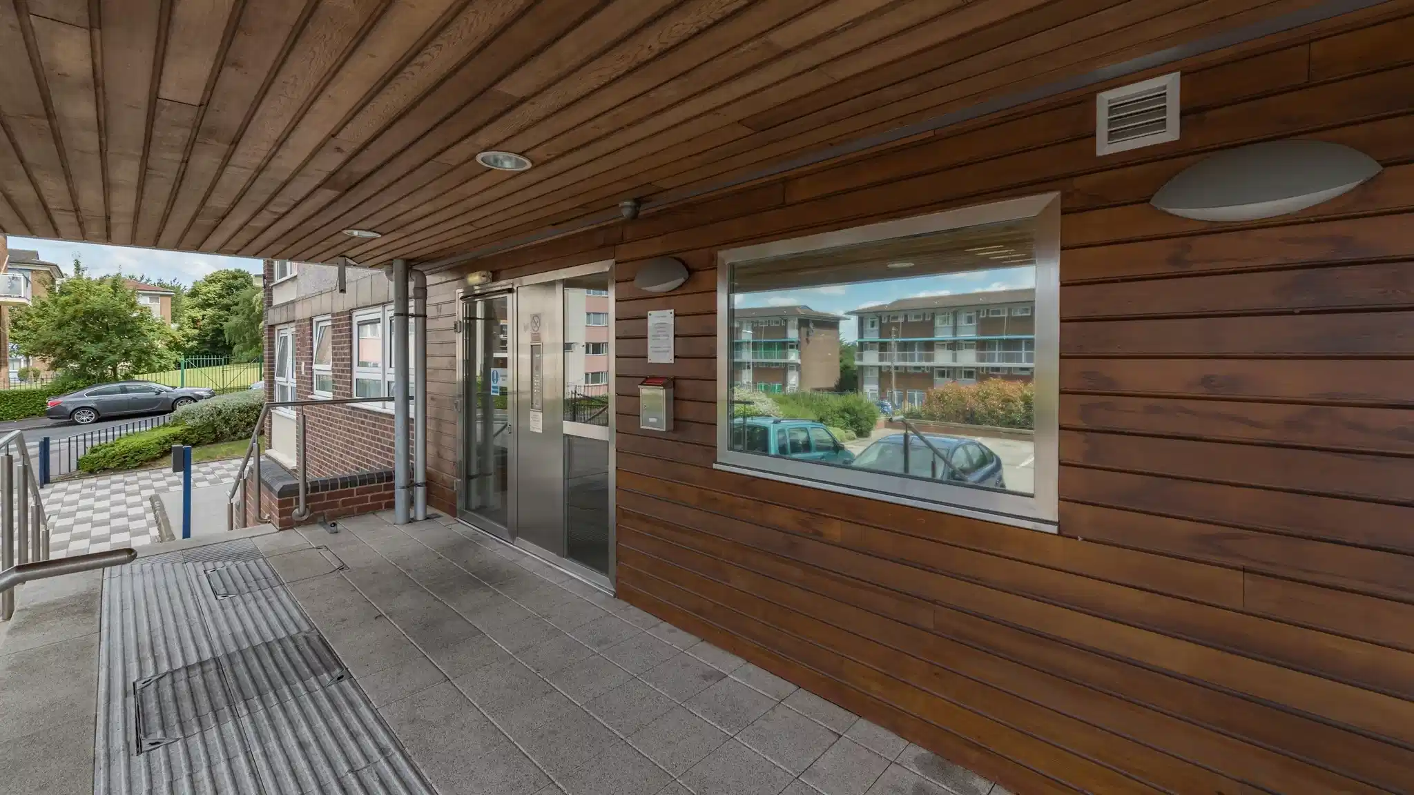 Grayson Heights, Leeds - Leeds, England, United Kingdom - Exterior