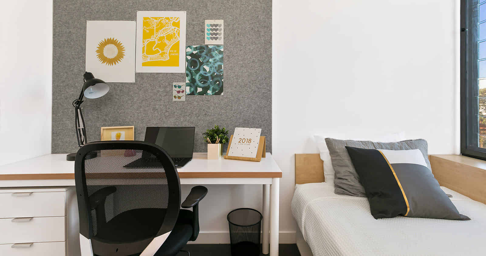 Single Bedroom – 6 Share Apt