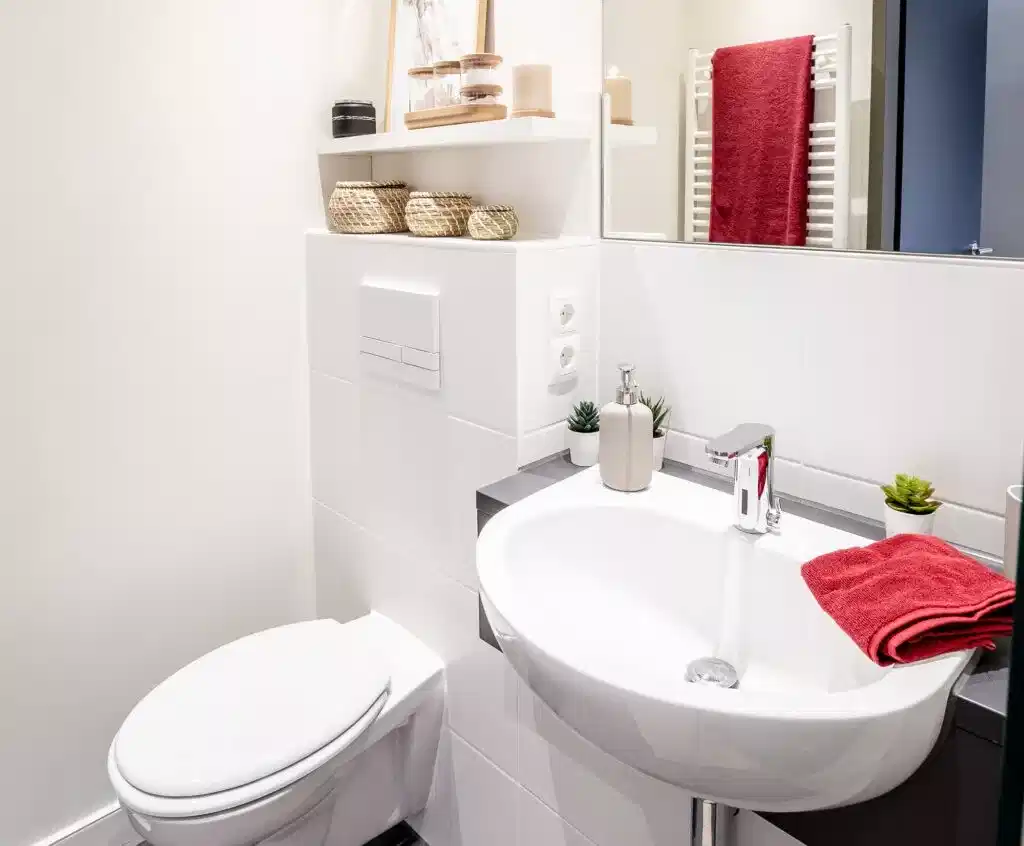 Exterior?w=400&h=260&fit=crop&q=40&auto=format&trim=auto