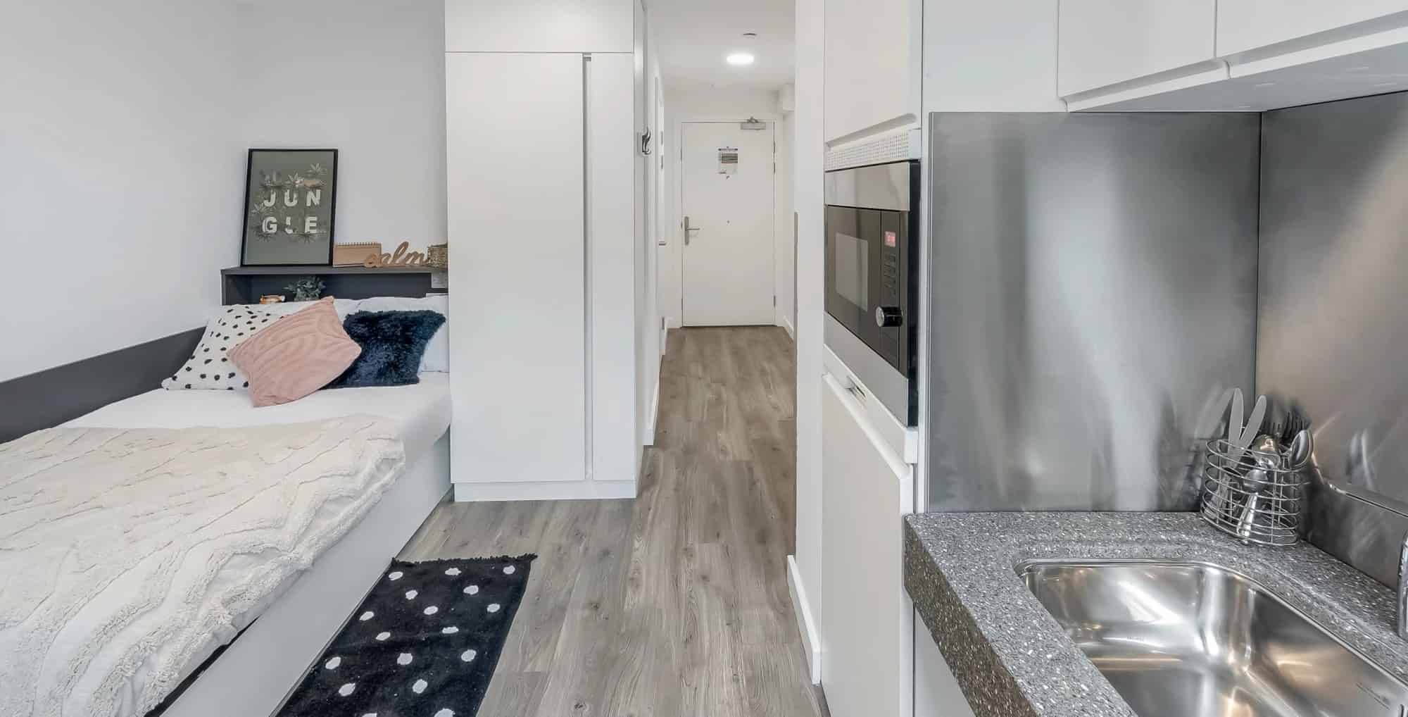Diamond Studio Private Mid Level