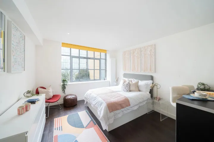 Chapter Aldgate, London Student Accommodation | Amber