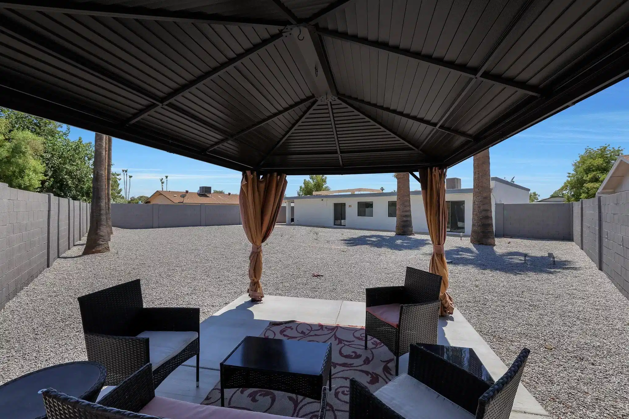 PDP 85302, Glendale - Glendale, Arizona, United States - Exterior