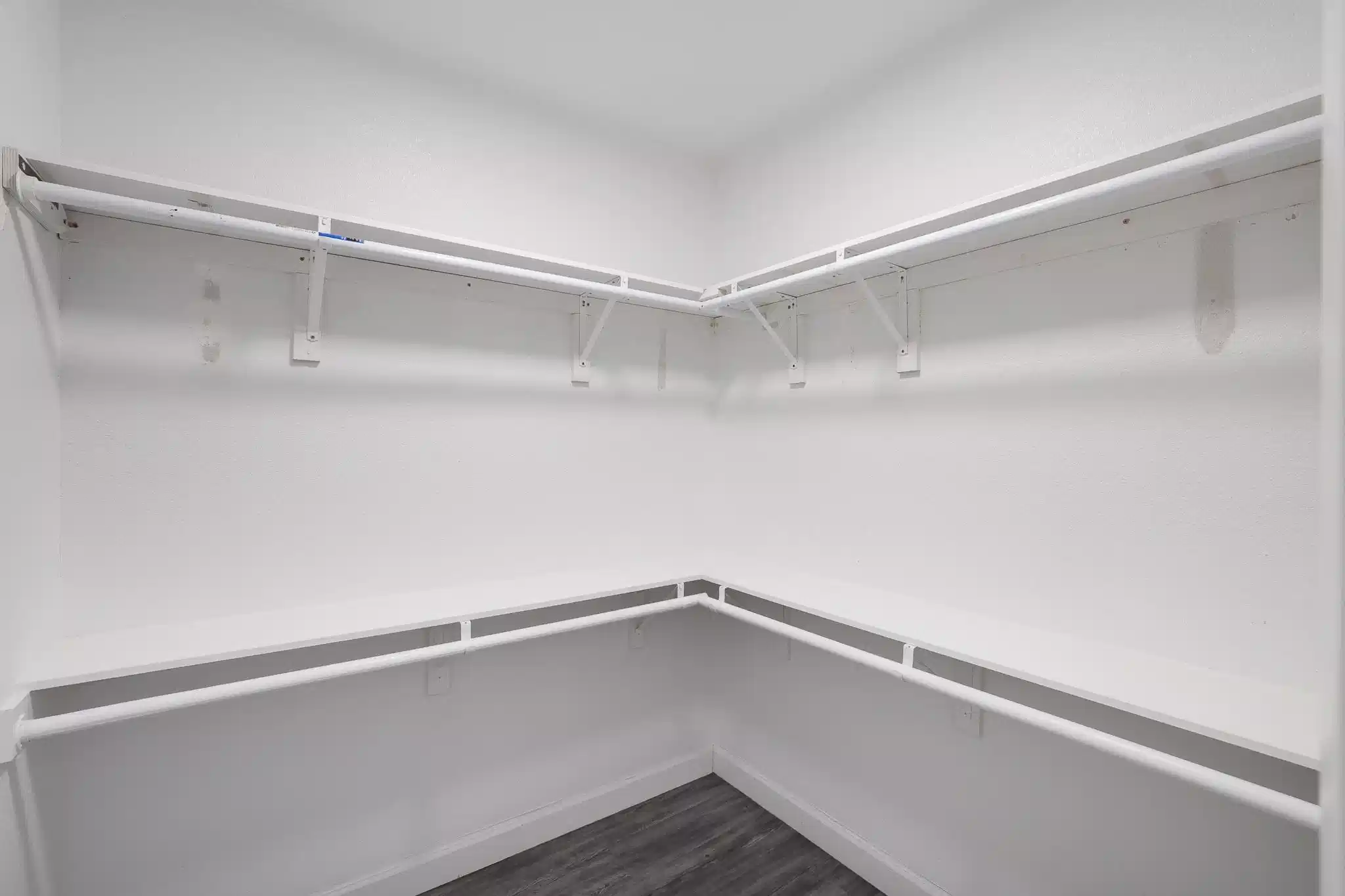 PDP 85302, Glendale - Glendale, Arizona, United States - Amenities