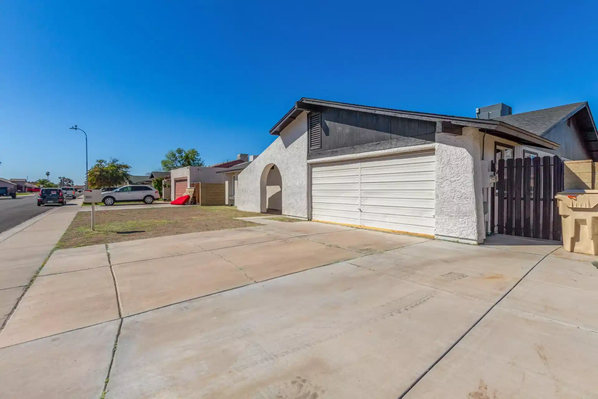 PDP 85303, Glendale - Glendale, Arizona, United States - Exterior