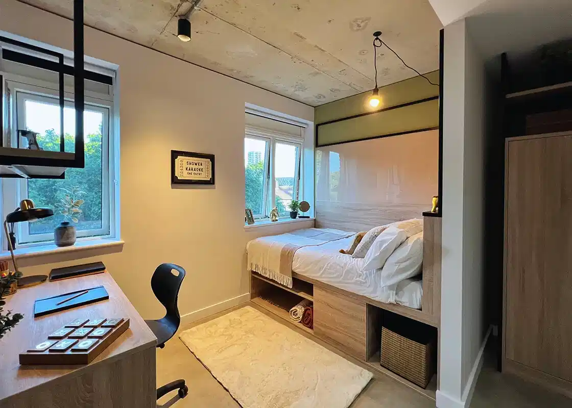 Amenities?w=400&h=260&fit=crop&q=40&auto=format&trim=auto