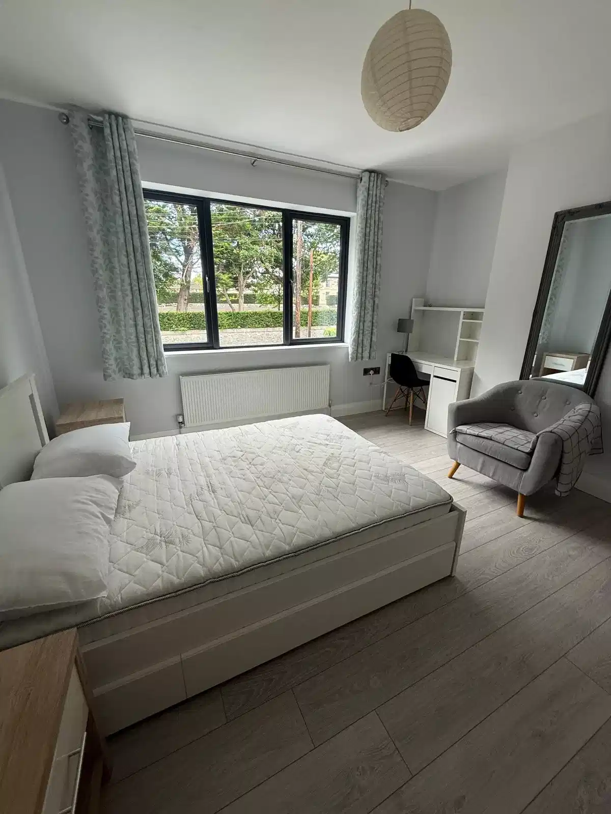 Room in a 5 Bedroom Apartment, 2 Asgard Cove, Loughill, Ireland (V94 ED3R) - Limerick, Ireland - Bedroom