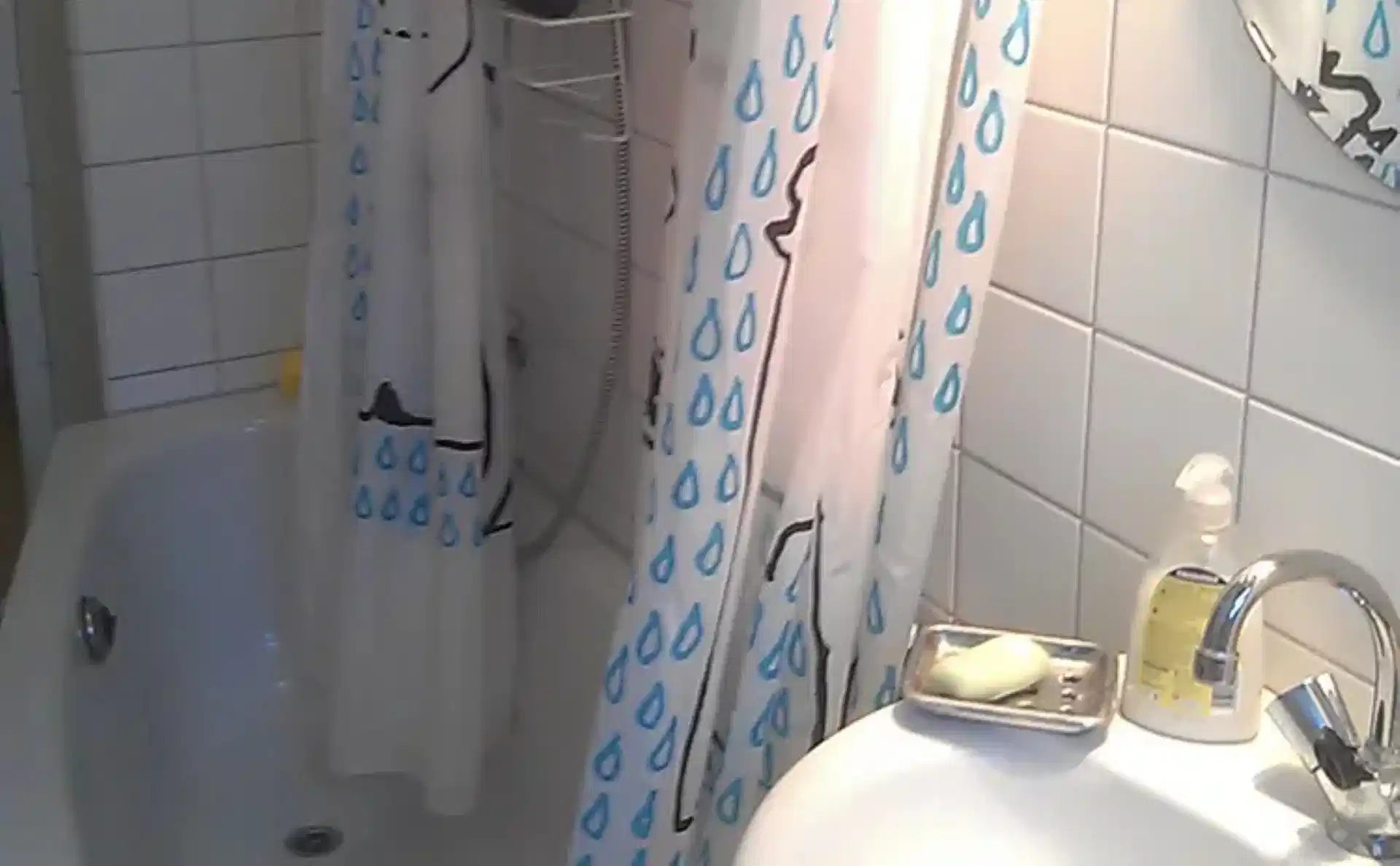 Dreysestraße 12, Berlin - Berlin, Germany - Private Room (16 Sqm) - Bathroom