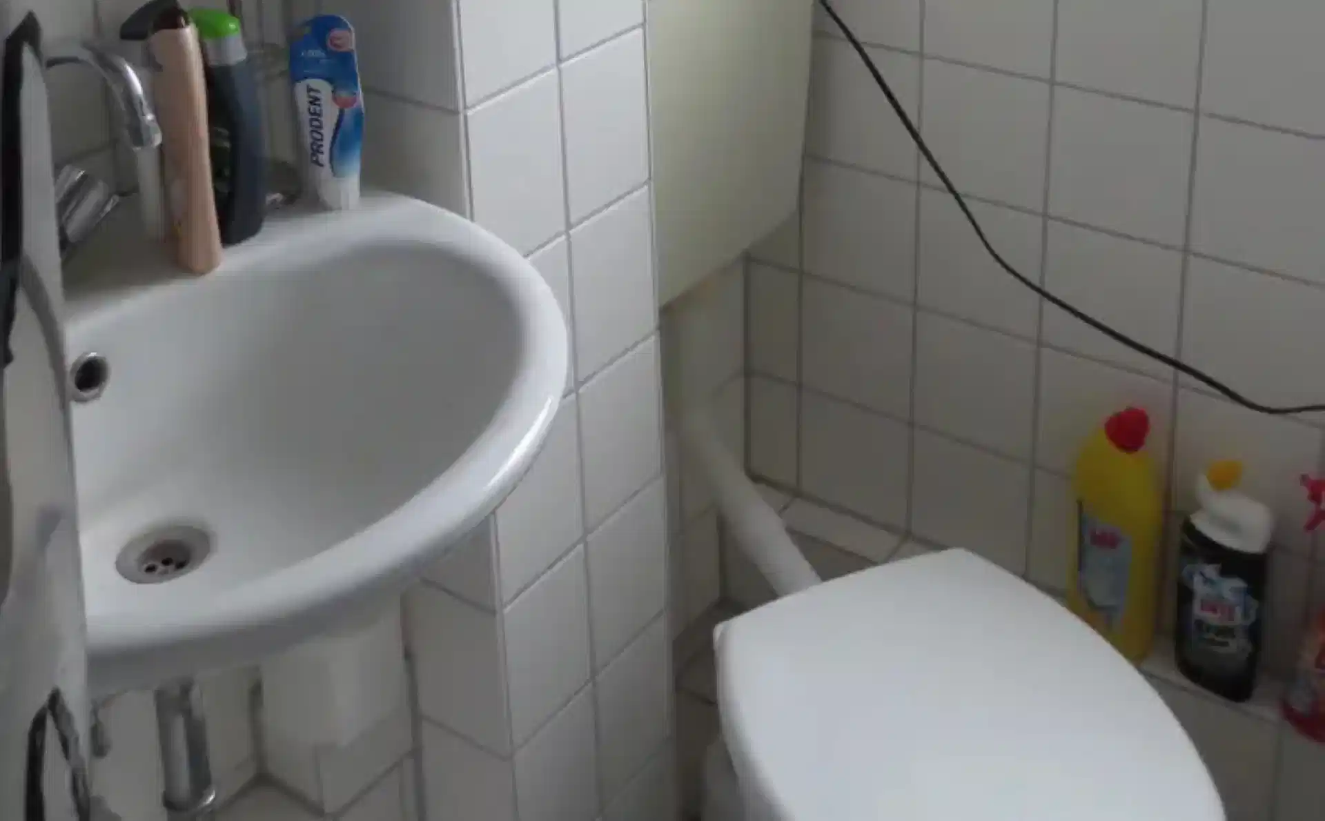 Dreysestraße 12, Berlin - Berlin, Germany - Private Room (16 Sqm) - Bathroom