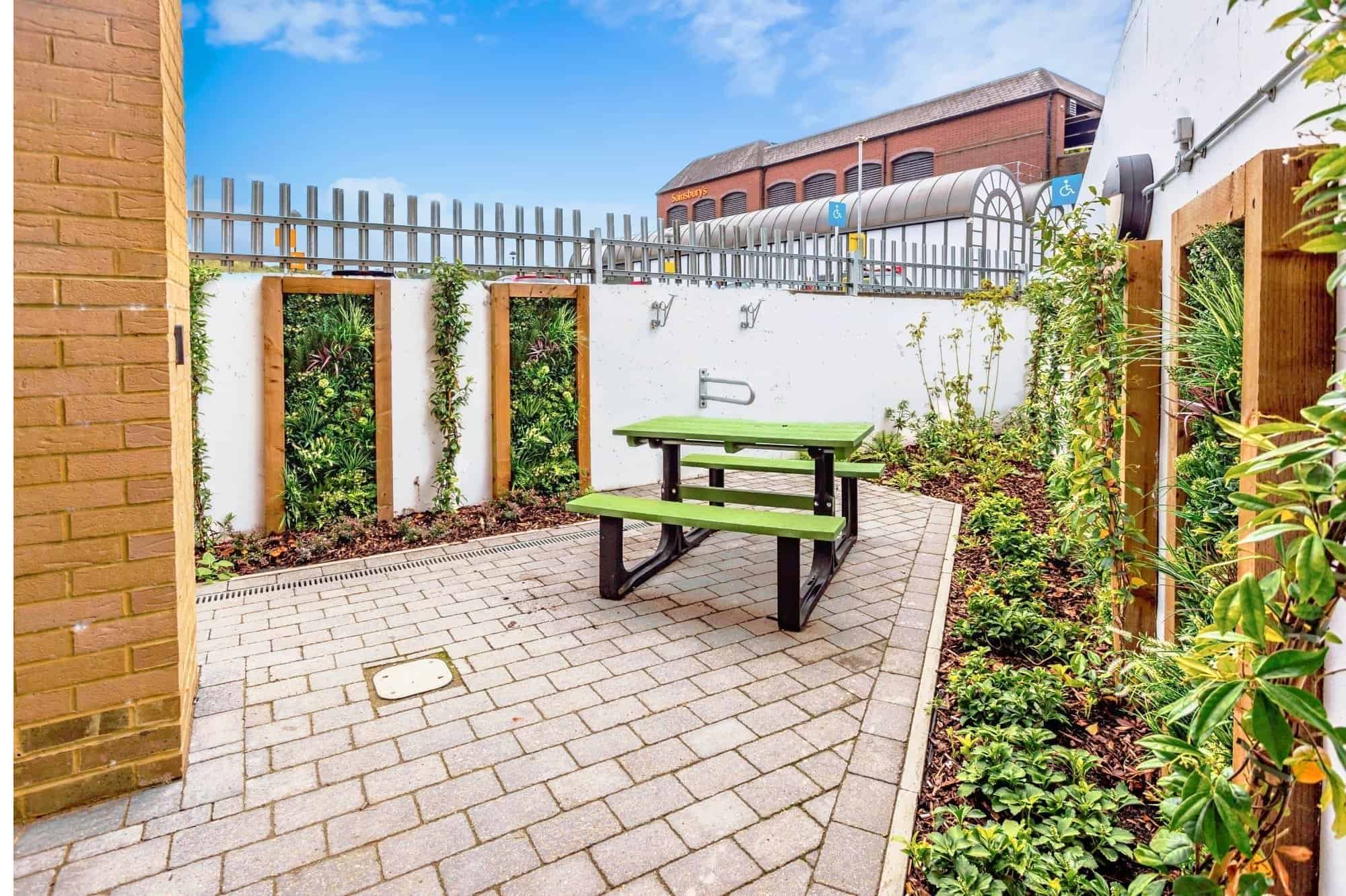 Holden Court, Brighton 4