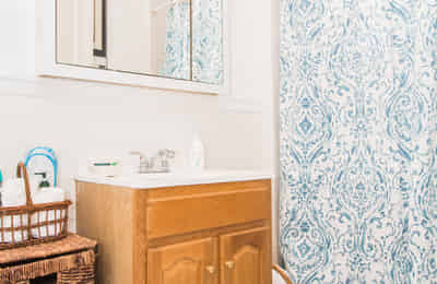 1253 Beacon St, Brookline - Boston, Massachusetts, United States - Bathroom
