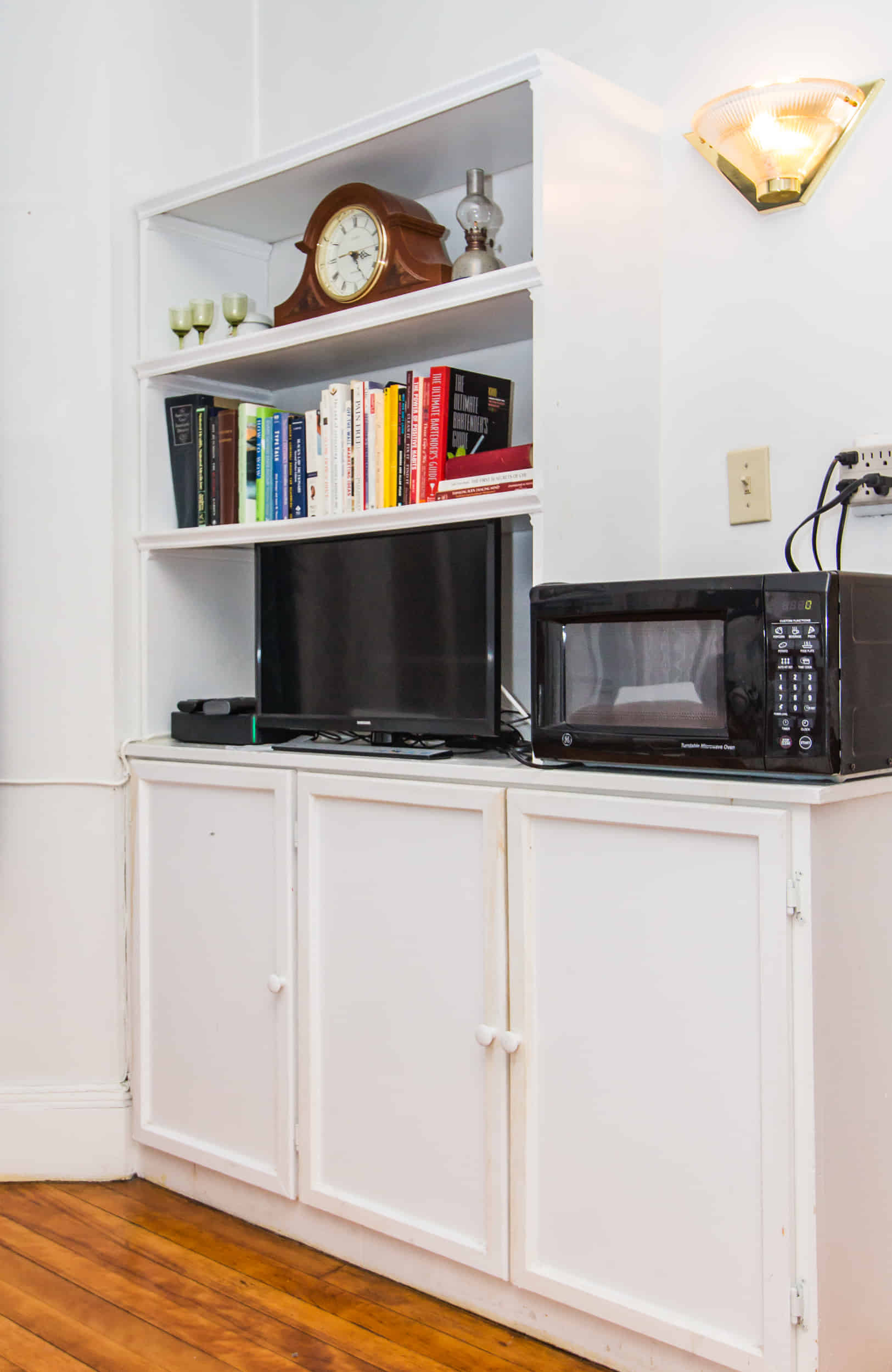 1253 Beacon St, Brookline - Boston, Massachusetts, United States - Kitchen