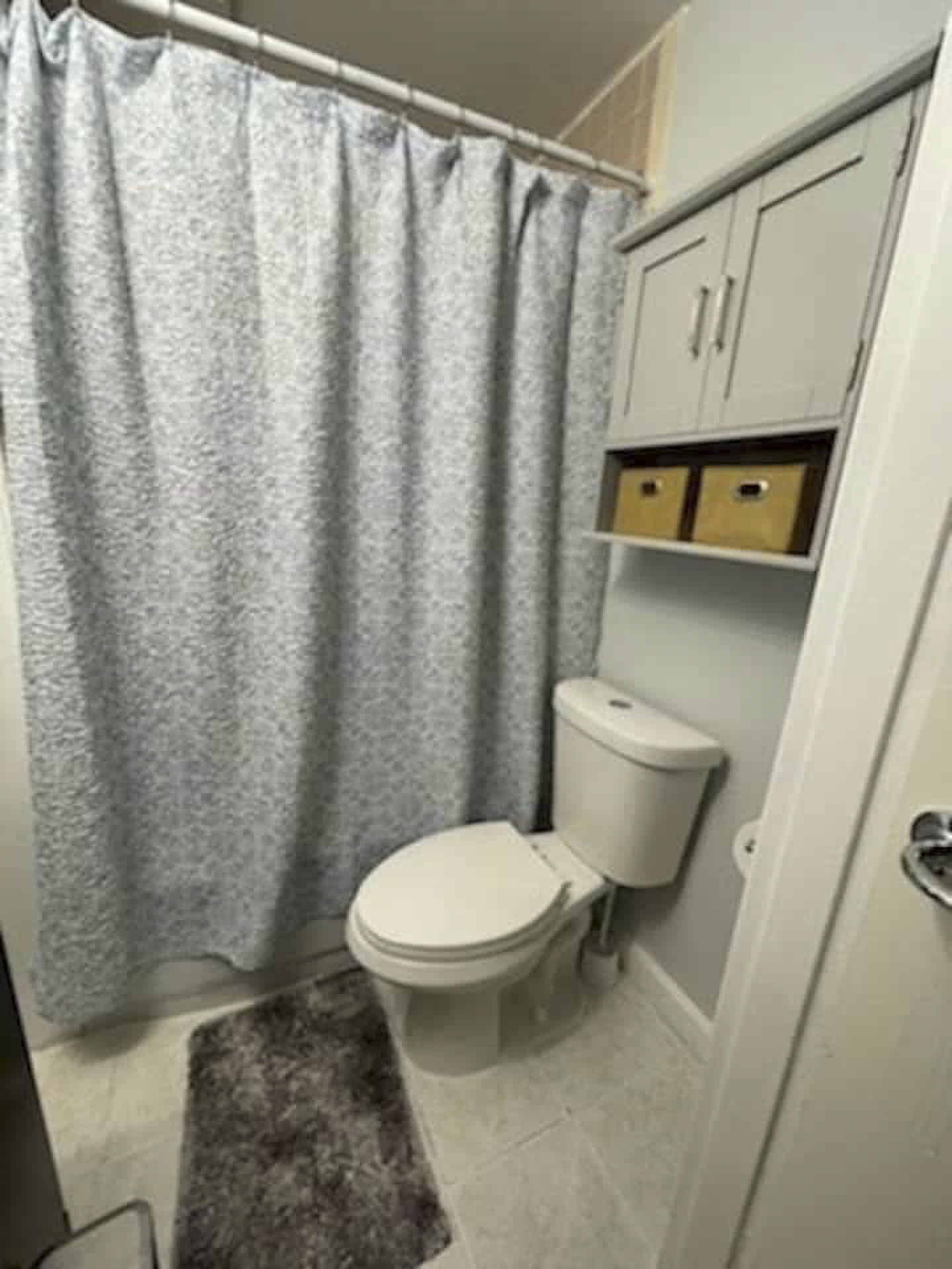 337 Beacon Street, Boston - Boston, Massachusetts, United States - Bathroom