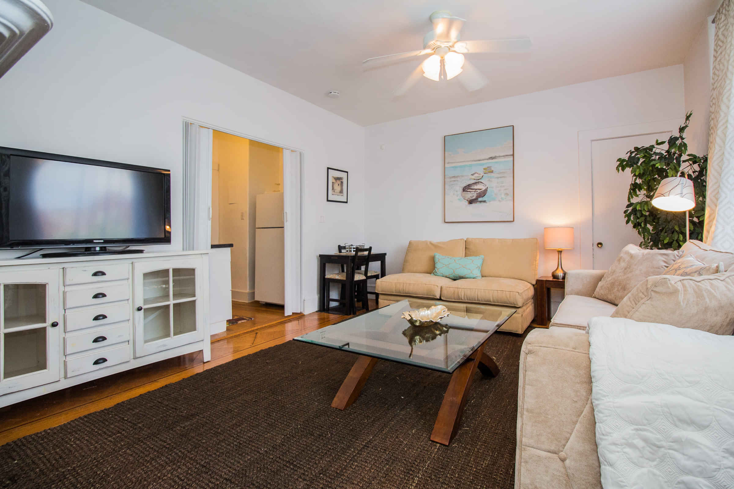 12 Chiswick Road, Boston - Boston, Massachusetts, United States - Room