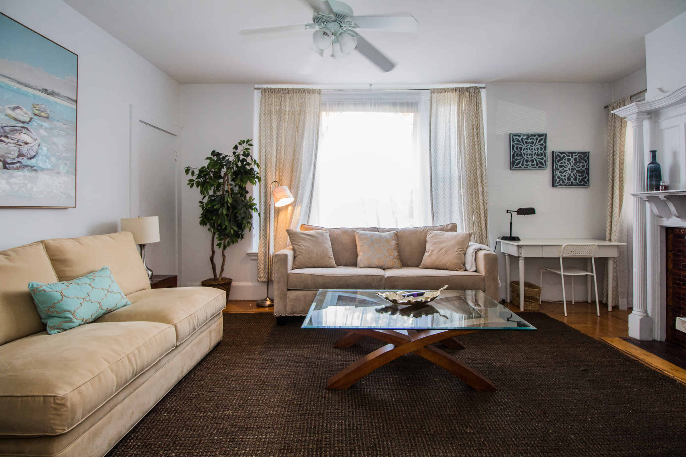 12 Chiswick Road, Boston - Boston, Massachusetts, United States - Room