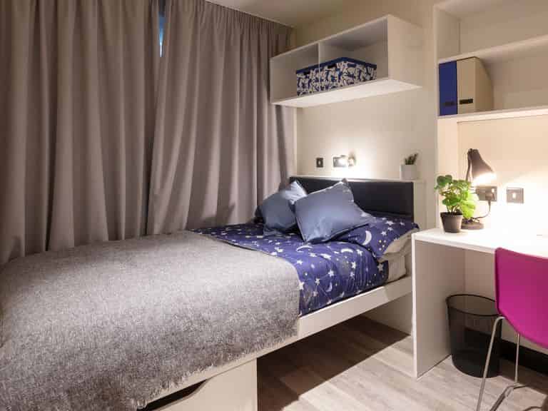 Standard Ensuite
