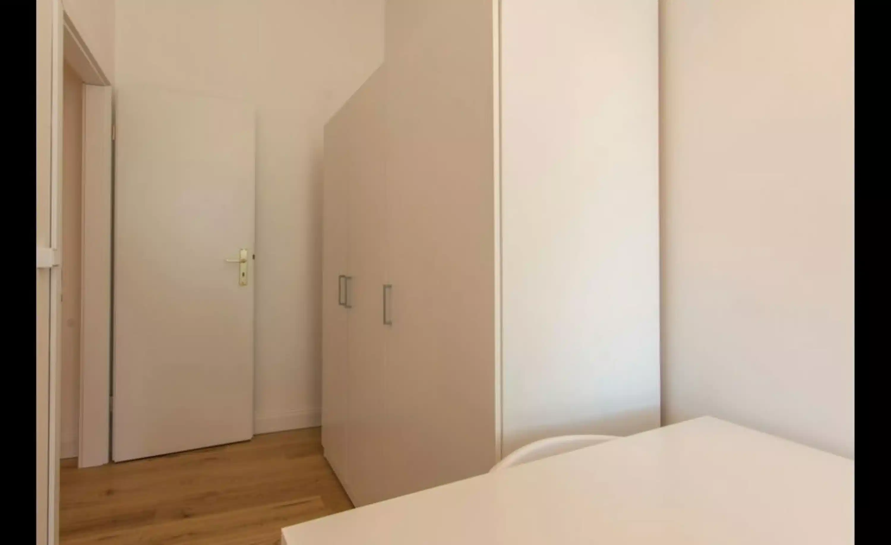 RM Schulstraße, Berlin - Berlin, Germany - Room in 6 Bed 1 Bath - Amenities