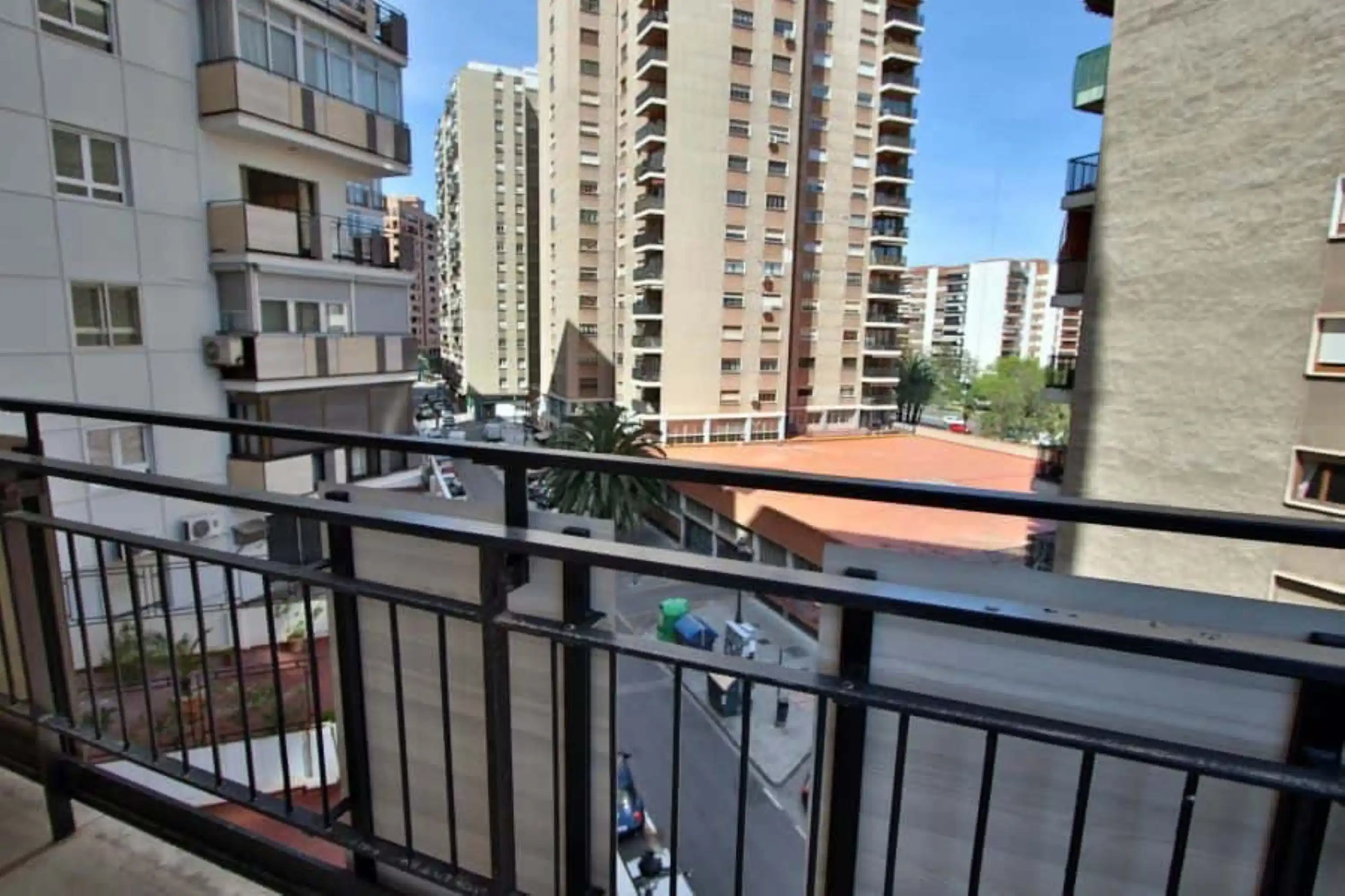 SPC 46010, Valencia - Valencia, Spain - Exterior