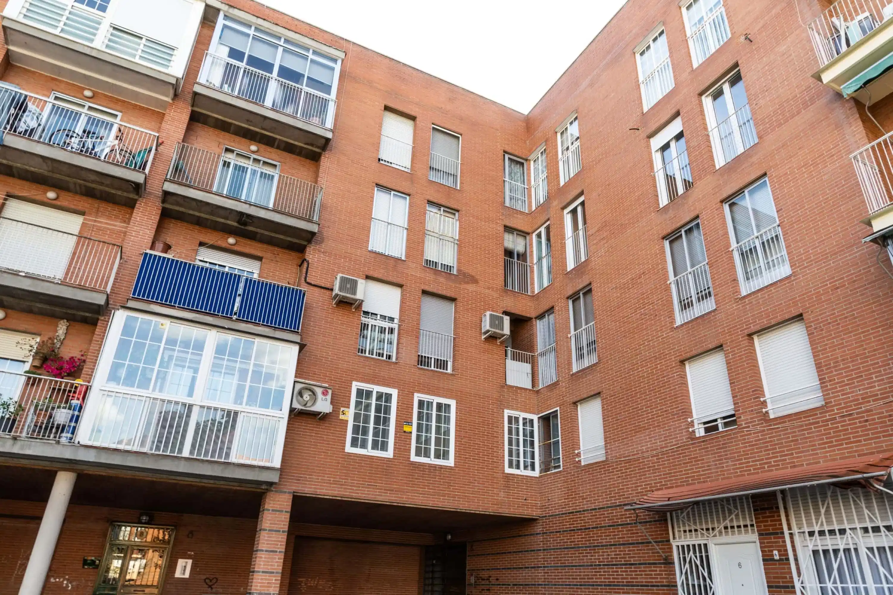 SPC 28038, Madrid - Madrid, Spain - Exterior