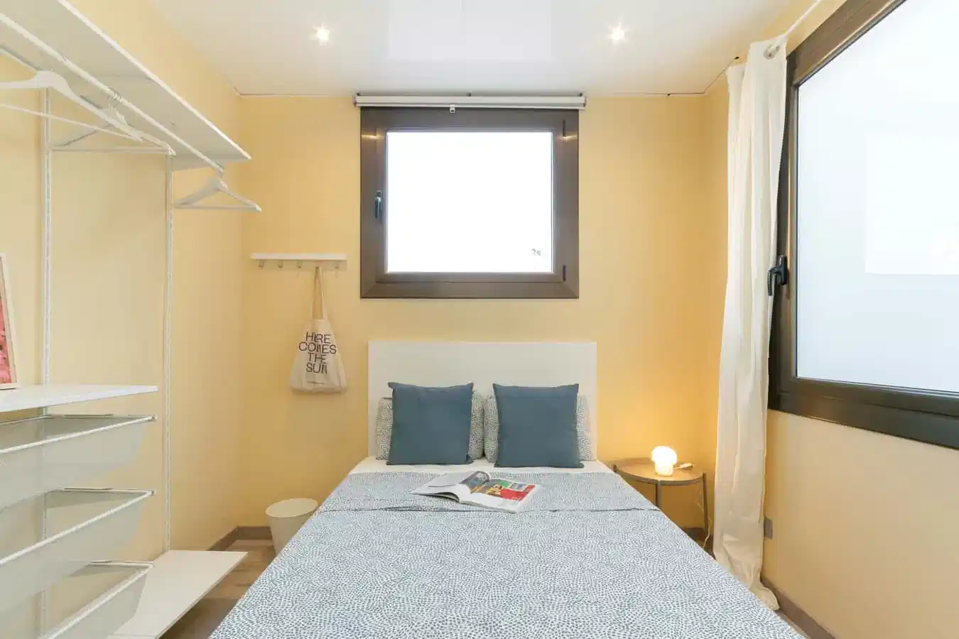 Amenities?w=400&h=260&fit=crop&q=40&auto=format&trim=auto