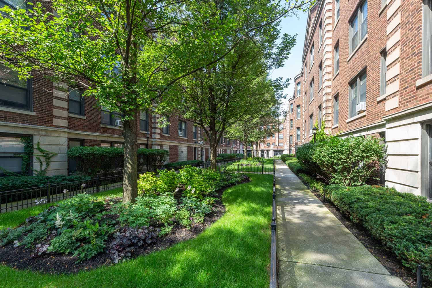 Woodlawn Terrace, Chicago 4