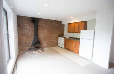 Cornell Terrace, Chicago - Chicago, Illinois, United States - Kitchen